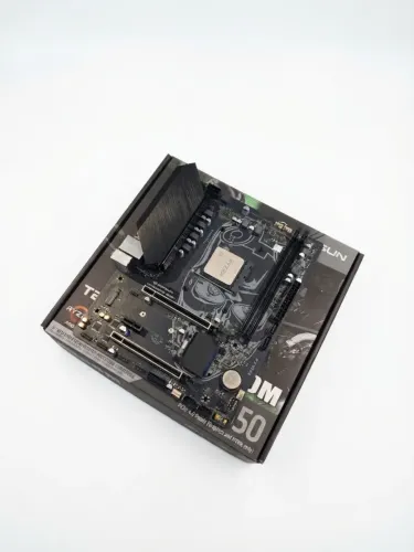 MAXSUN B550M Terminator - Placa Mãe