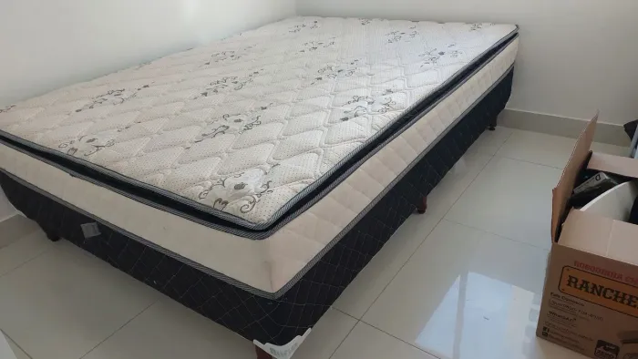 Cama Box de Luxo