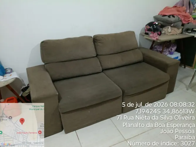 Sofá retrátil reclinável