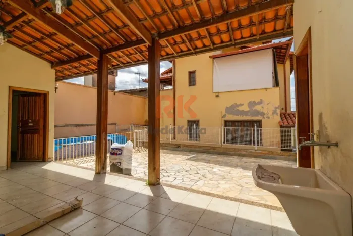 Casa para Aluguel em Palmares | 6 Quartos, 2 Suítes e Espaço Gourmet