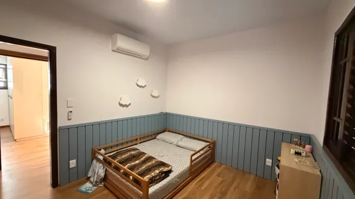 Cama casal montessoriana