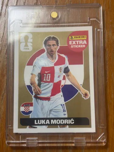 Extra sticker - Luka Modric Dourada (Legend)