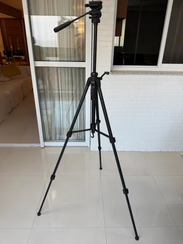 Tripé Profissional Weifeng WF-3716 - Completo e Impecável