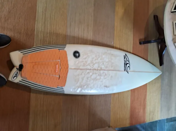 Prancha de surf Achiles Cerullo