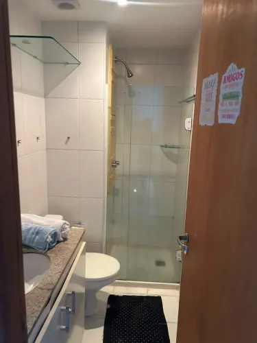 Apartamento Mobiliado, 1 Quarto, Distribuído Em 50M² E 1 Vaga De Garagem No Rio Vermelho.