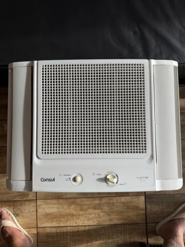 Ar-condicionado cônsul de janela 