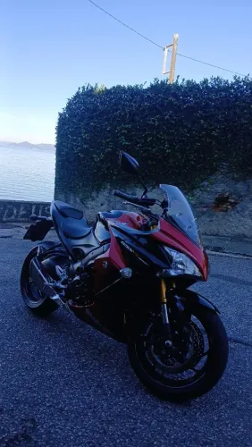 SUZUKI GSX S1000F raridade