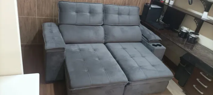 Sofa dois lugares novíssimo