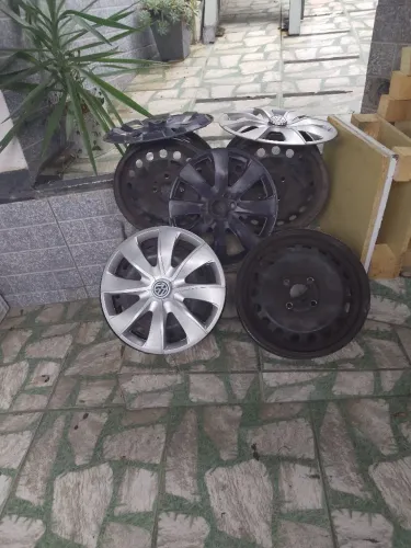 Roda aro 14 de ferro 4 furos