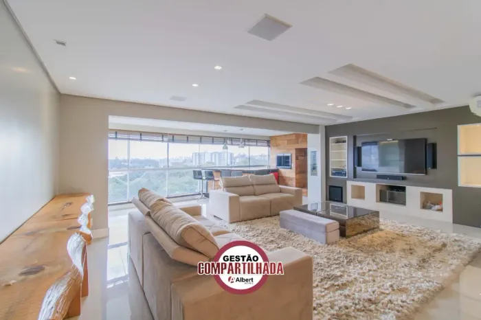 Apartamento com 4 Dormitórios, 3 Suítes e 3 Vagas no Central Parque