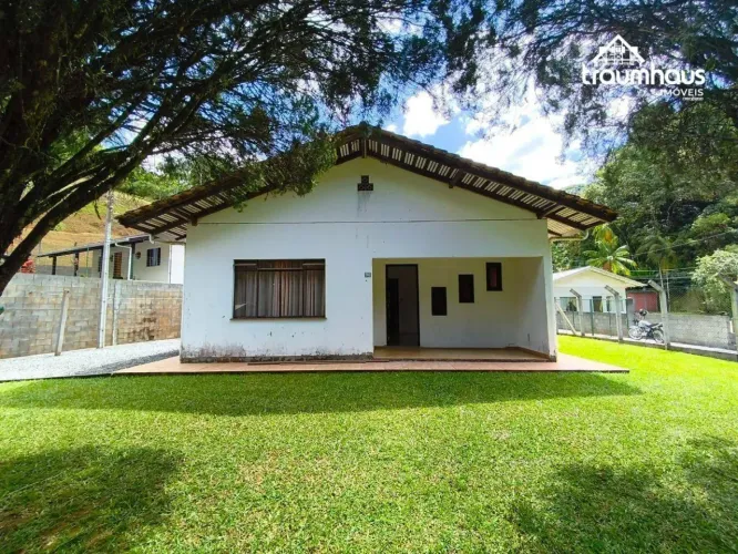 Casa com 5 dormitórios para alugar, 203 m² por R$ 2.218,71/mês - Vila Itoupava - Blumenau/