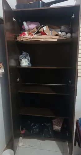 Guarda-roupa solteiro 2 portas - bom estado
