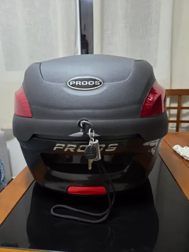 VENDO BAU SEMINOVO DA PROOS 41L