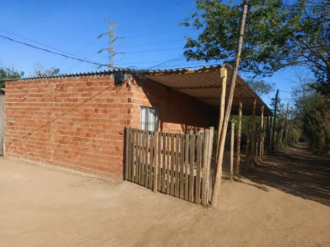 OPORTUNIDADE! Casa por apenas 100.000,00 à vista!