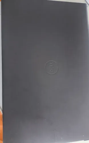 Dell Inspiron 15 3520