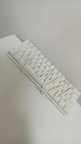 Vendo teclado mecânico warrior artic edition