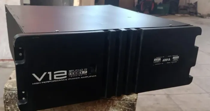 Amplificador  montado digital 12.000wrms puro