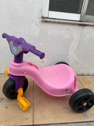 Triciclo infantil Menina