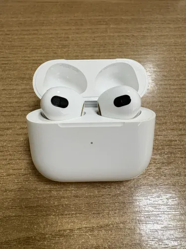 AirPod Apple 3a. Geração excelente estado