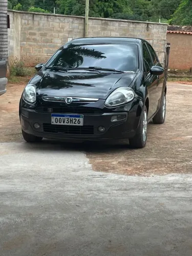 Fiat Punto Attractive 1.4 Fire Flex 8V 5P 2013