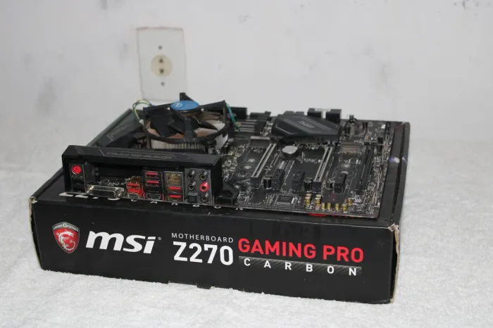 Kit Placa mãe z270 gaming pro carbon + processador Intel I5 6500