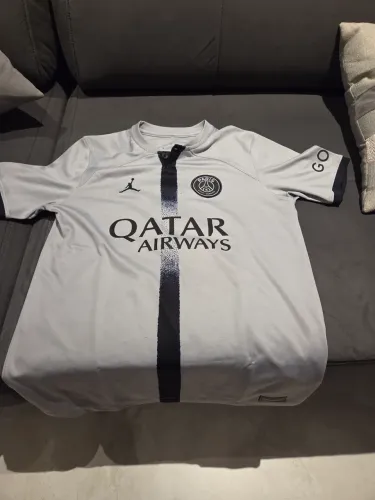 Camisa Paris Saint Germânia- Neymar 10 G - Infantil - Jordan - 147cm a 158cm