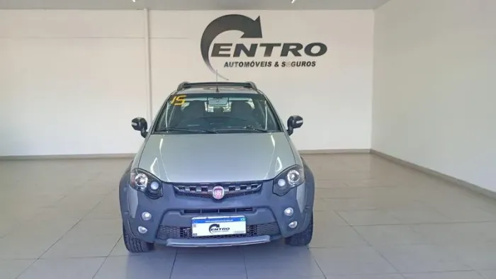 Fiat Strada Adventure1.8/ 1.8 Locker Flex CD 2015