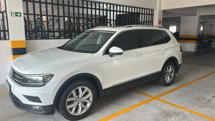 Volkswagen Tiguan Allspac Comf 250 TSI 1.4 Flex 2019