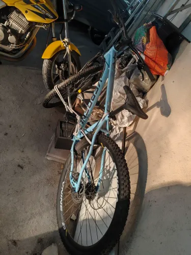 Bicicleta aro 29 azul