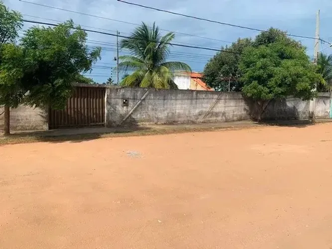 Lote à venda no Rua professor José Américo, bairro Robalo