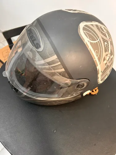 Capacete Peels Tam. 58 - Ótimo Estado | Conservado e Pronto para Uso