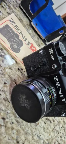 Câmera  fotográfica Zenit 12 XP