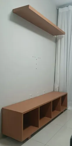 Estante com rack para TV