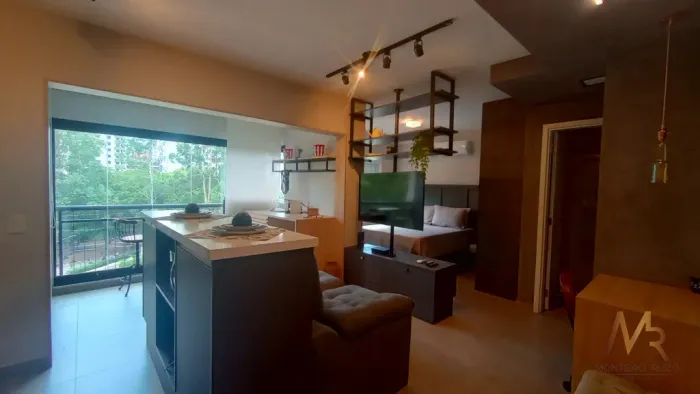 Apartamento Mobiliado para Locação no Morumbi com 1 dormitório e 1 vaga.