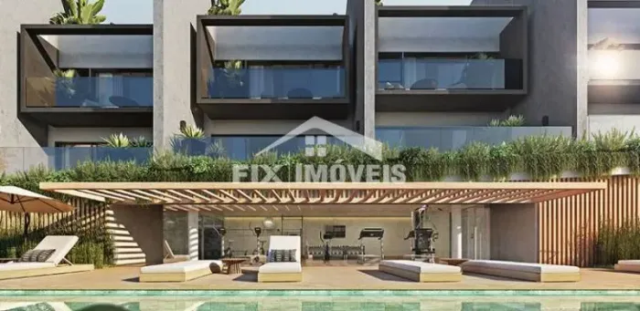 EXCELENTE CASA EM CONDOMÍNIO FECHADO, NA AVENIDA MORUMBI COM UMA VISTA INCRIVEL, POR 5.359