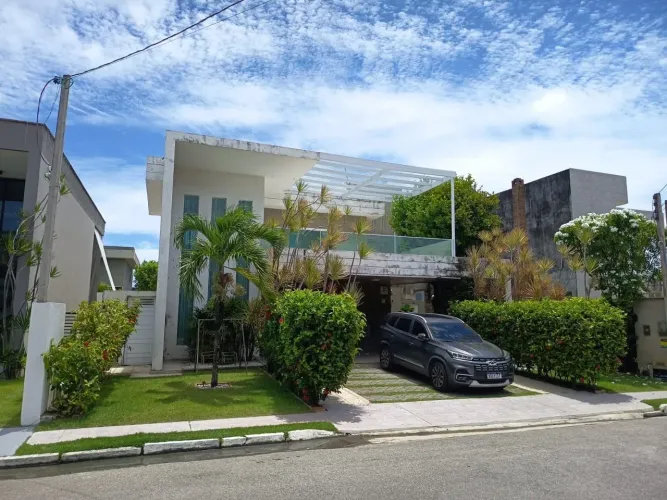 Excelente Casa no Condomínio Granville