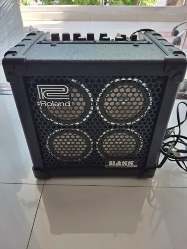 MICRO CUBE Roland, Bass RX.