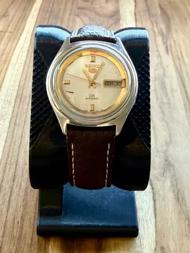 Relógio Seiko 5 DX - *