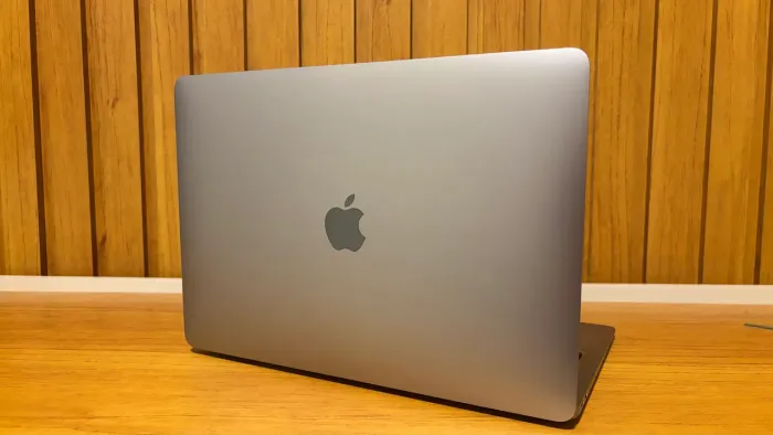 MacBook Air M1, 8GB RAM, 128GB SSD - SEM DETALHES