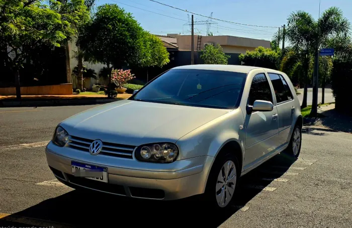 Volkswagen Golf 1.6 MI/ 1.6 MI Gener./black & Silver 2000