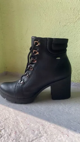 Bota coturno
