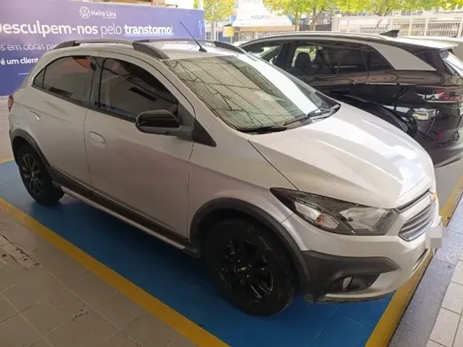 Chevrolet Onix Activ 1.4 8V Flex Aut. 4P 2019