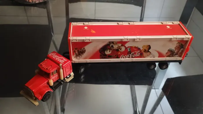 Miniatura Carreta Coca-cola Colecionável - Natal - Vermelho (Usado)