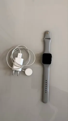 Apple Watch SE 44mm