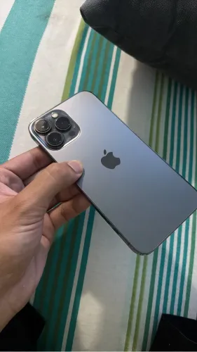 iPhone 13 Pro Max todo original 