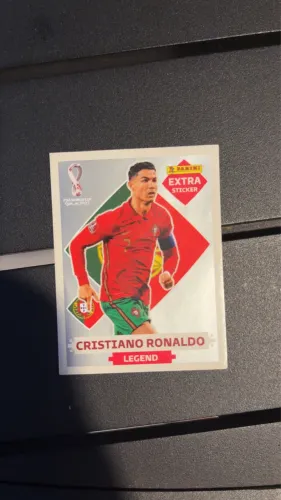 Figurinha Extra sticker Cristiano Ronaldo prata 2022