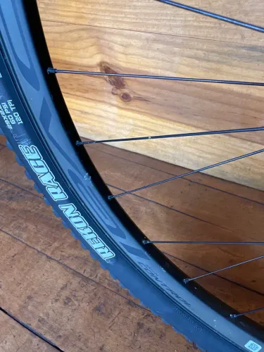 Roda Roval Control Assimétrica 2025 R$8.000,00