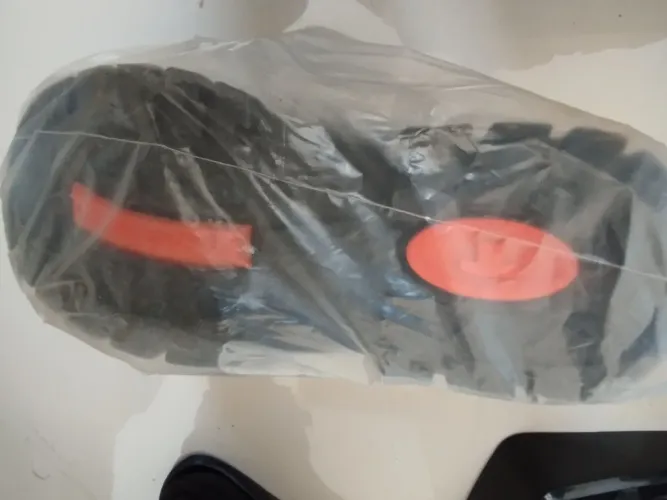 Vendo botina pra trabalhar