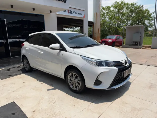 Toyota Yaris XS 1.5 Flex 16V 5P Aut. 2023