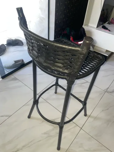 Cadeira de bancada americana